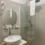 לינה וארוחת בוקר Mareta View - Boutique סאגרש